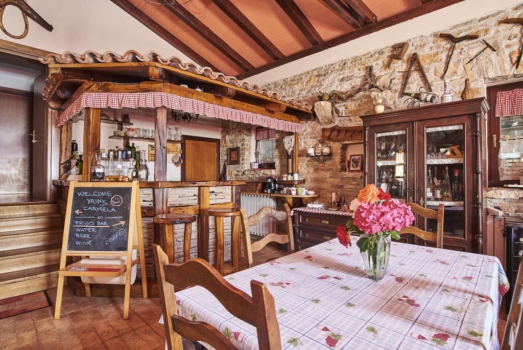 B&B Carmela Umag Ngoại thất bức ảnh