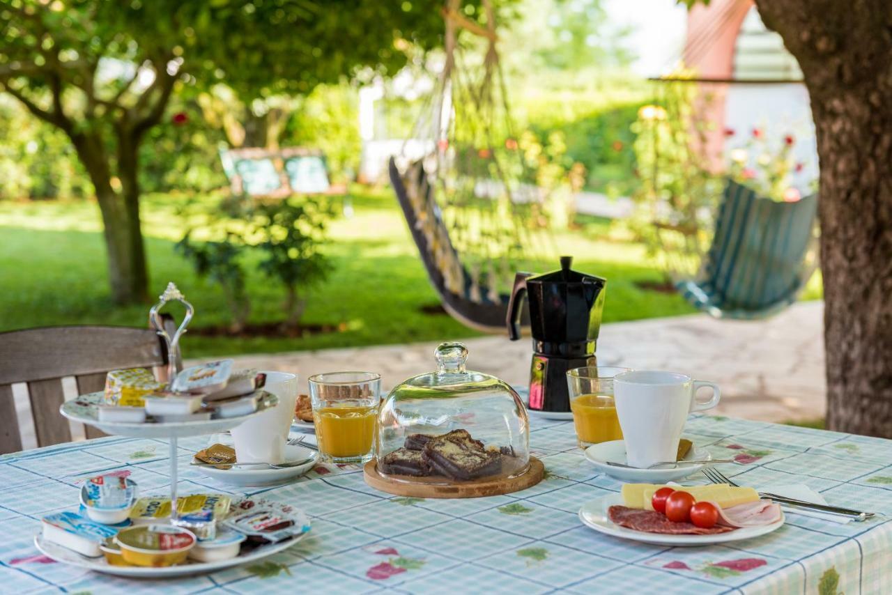 B&B Carmela Umag Ngoại thất bức ảnh